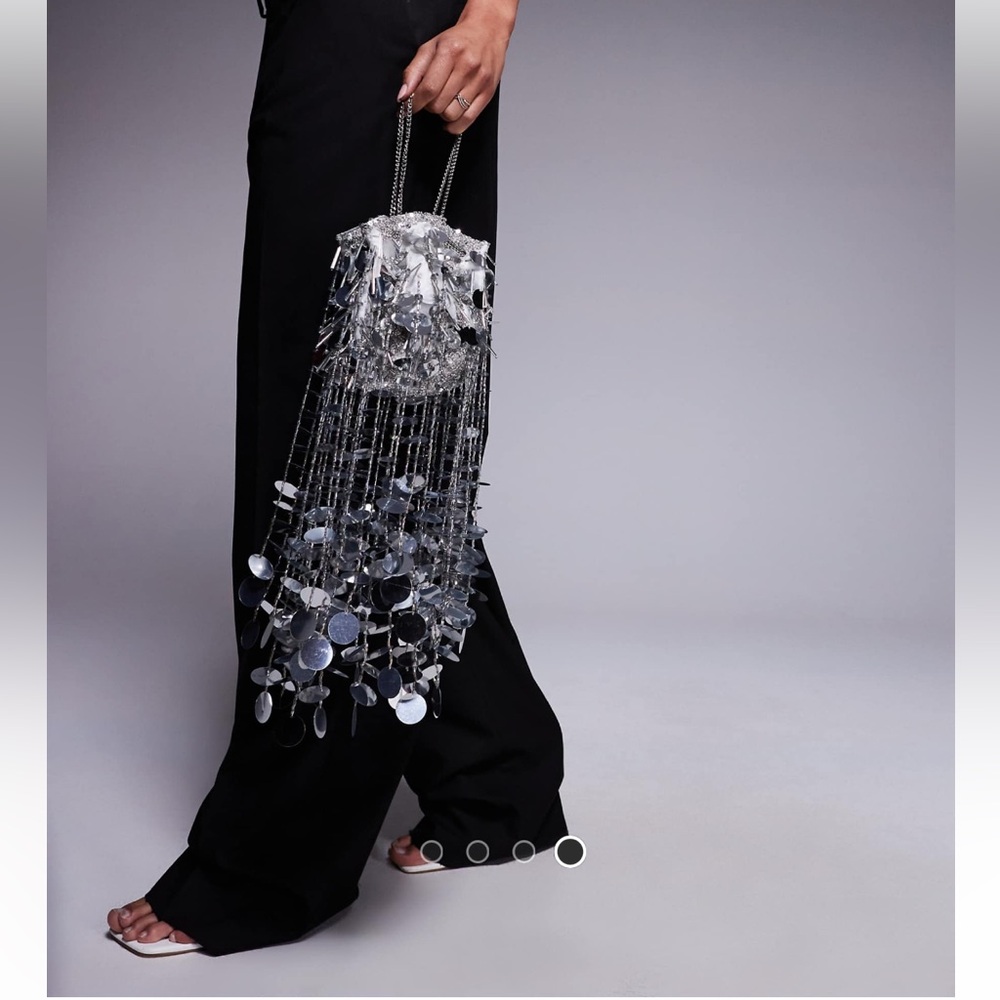 ASOS Tassel Sequin Bucket Grab Bag - Silver - Picture 2 of 6